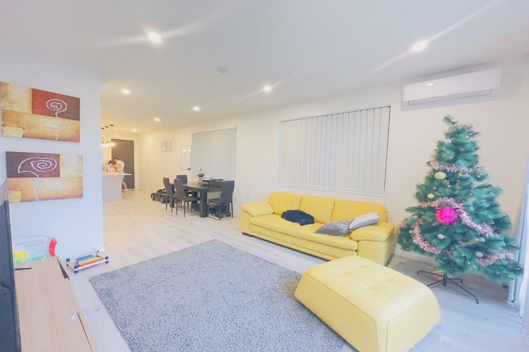 Photo of property in 12 Taiaha Street, Papakura, 2110