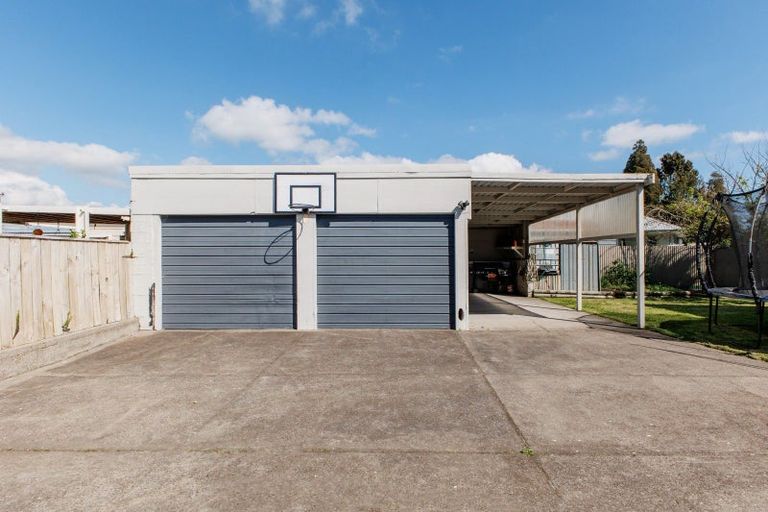 Photo of property in 12 Halberg Crescent, Whakatane, 3120