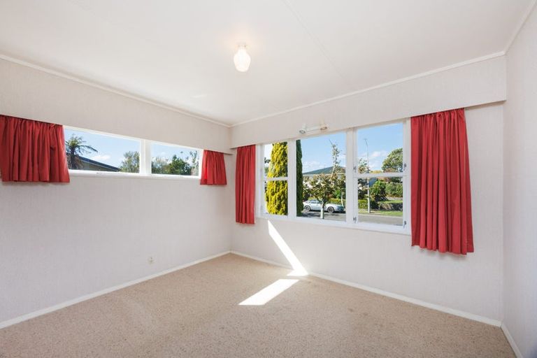 Photo of property in 14 Hampden Street, Awapuni, Palmerston North, 4412