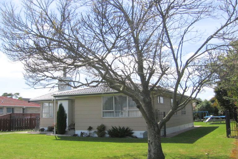 Photo of property in 743 Maunganui Road, Mount Maunganui, 3116