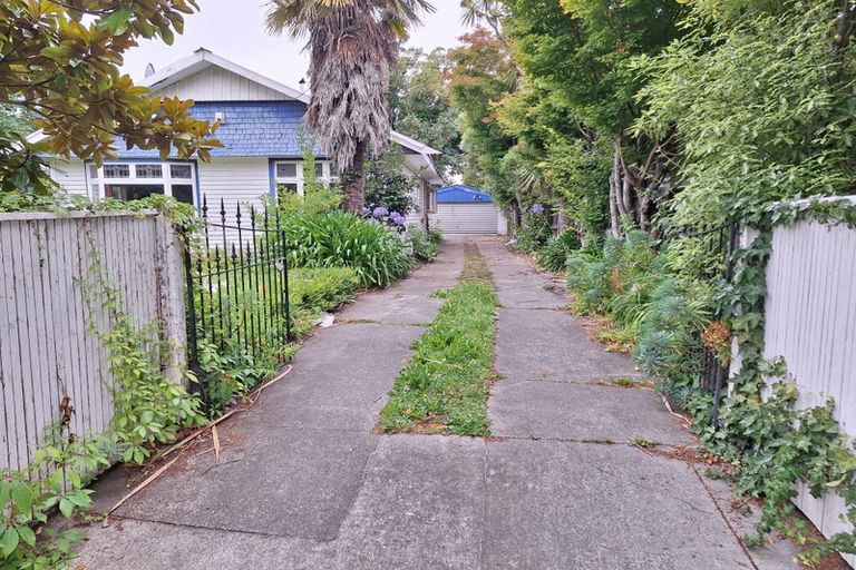 Photo of property in 134 Stapletons Road, Richmond, Christchurch, 8013