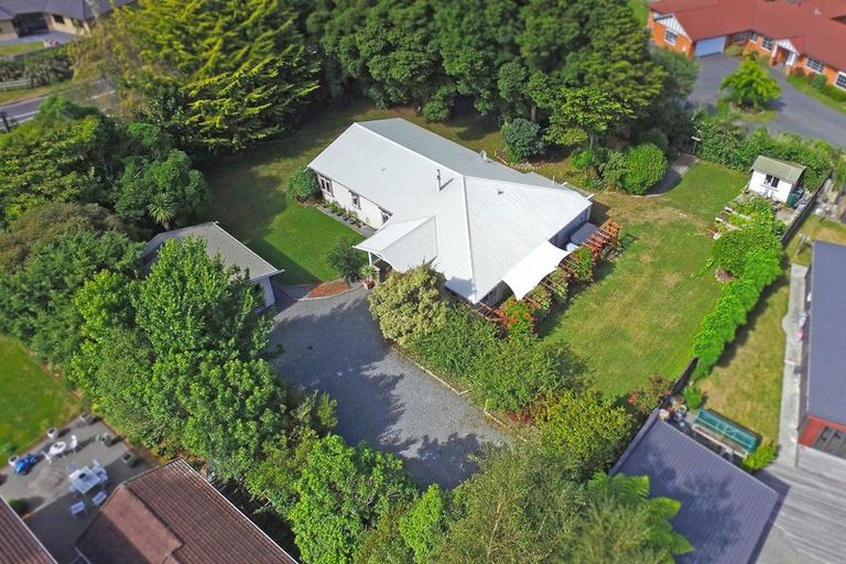Photo of property in 361 Main Road North, Brown Owl, Upper Hutt, 5018