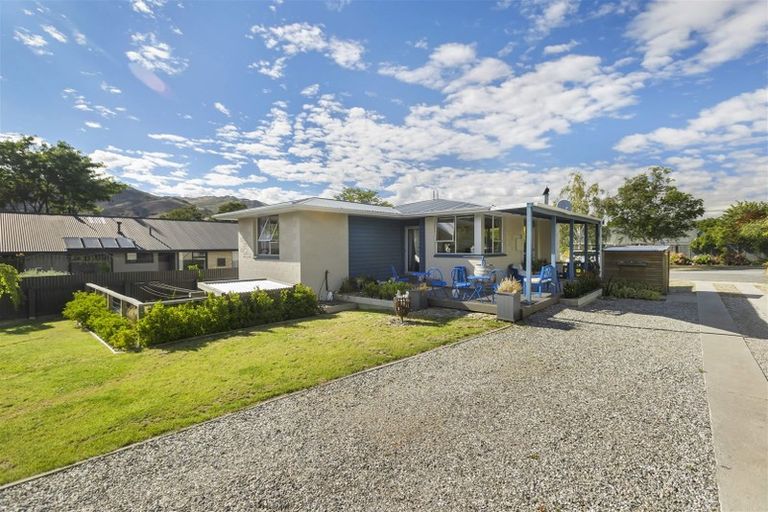 Photo of property in 25 Syndic Street, Cromwell, 9310