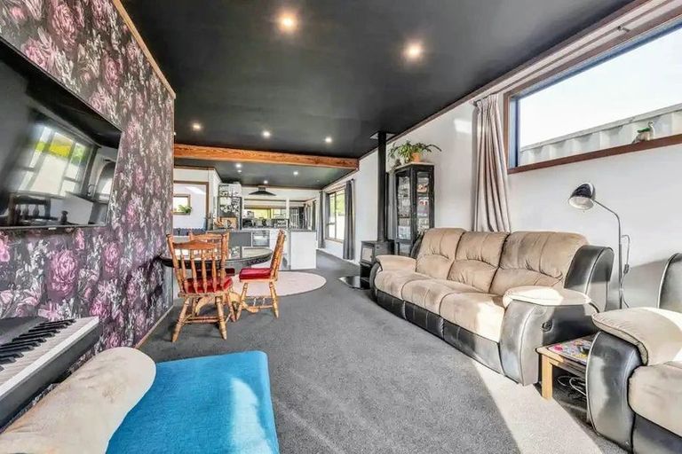 Photo of property in 126 Miranda Street, Stratford, 4332