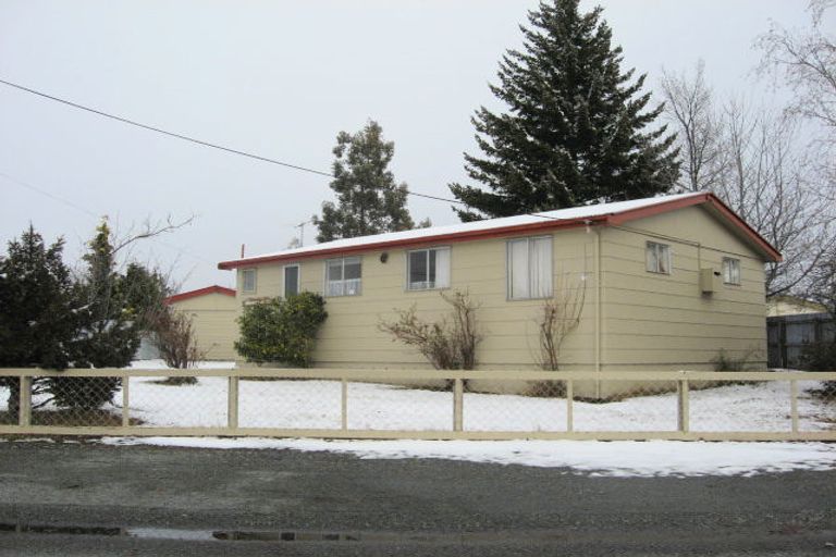 Photo of property in 26 Hallewell Road, Twizel, 7901