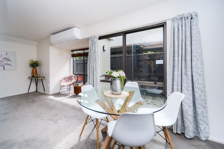 Photo of property in 224a Victoria Avenue, Hokowhitu, Palmerston North, 4410