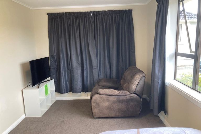 Photo of property in 66 Mooltan Street, Halfway Bush, Dunedin, 9010