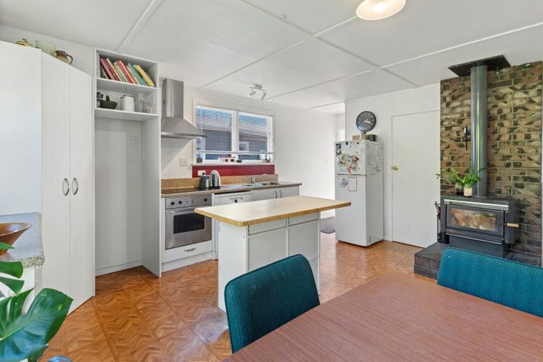 Photo of property in 5 Yule Grove, Greytown, 5712