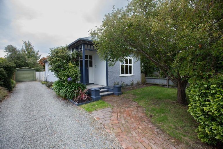 Photo of property in 35 Dunn Street, Somerfield, Christchurch, 8024