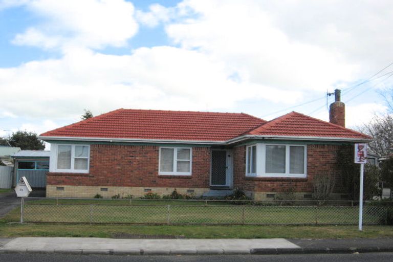 Photo of property in 35 Valentine Street, Papakura, 2110