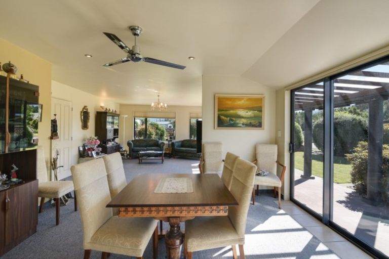 Photo of property in 12 Mavora Road, Lake Hayes, Queenstown, 9304
