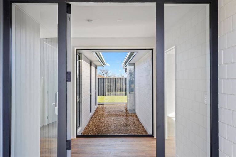 Photo of property in 163 Townsend Road, Rangiora, 7400