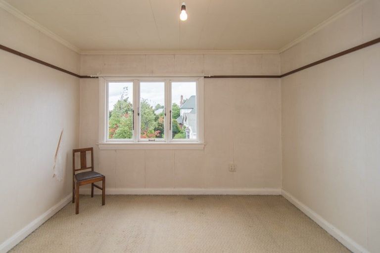 Photo of property in 42 Oxford Street, West End, Timaru, 7910