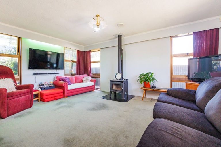 Photo of property in 29 Herbert Avenue, Cloverlea, Palmerston North, 4412