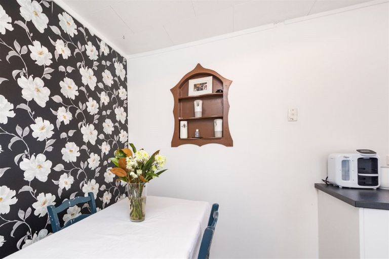 Photo of property in 7 Harding Place, Feilding, 4702