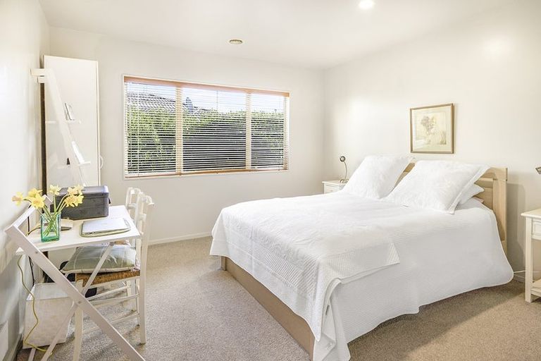 Photo of property in 67 Rototuna Road, Rototuna, Hamilton, 3210