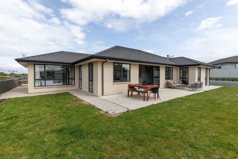 Photo of property in 3 Les Wakefield Road, Mapua, 7005