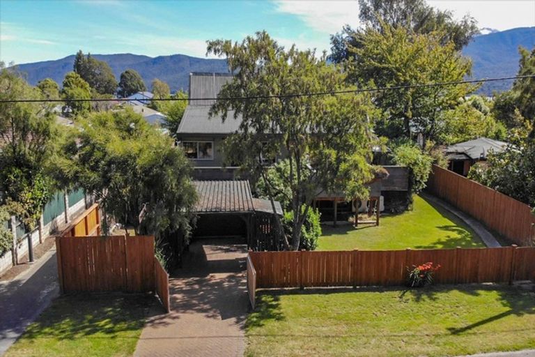 Photo of property in 15 Fergus Square, Te Anau, 9600