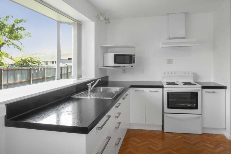 Photo of property in 203 Grahams Road, Burnside, Christchurch, 8053