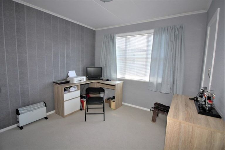 Photo of property in 4 Hamlet Street, Dannevirke, 4930