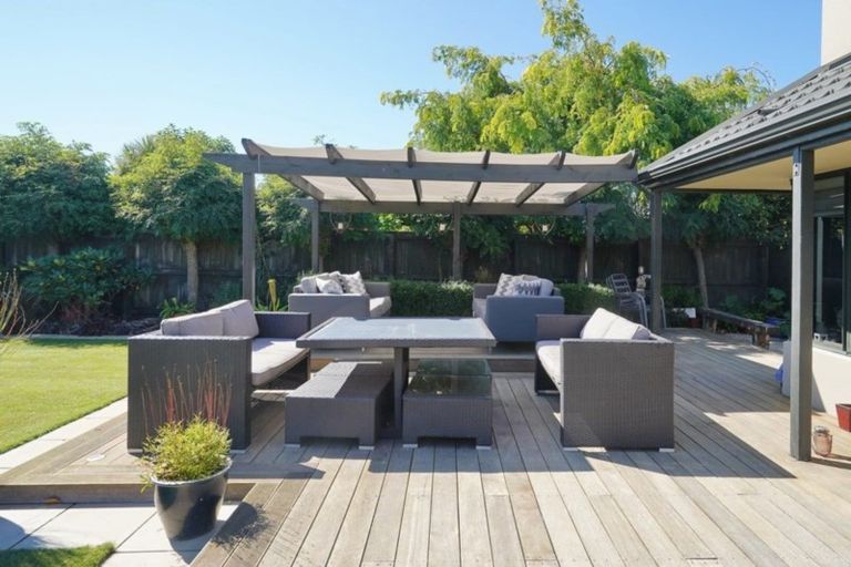 Photo of property in 15 Lexington Place, Shirley, Christchurch, 8061