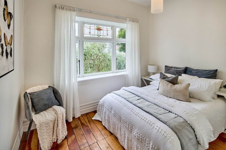 Photo of property in 11 Wright Street, Mount Cook, Wellington, 6021