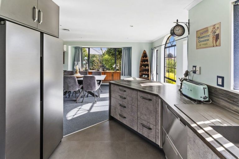 Photo of property in 36 Totara Park Avenue, Motueka, 7120