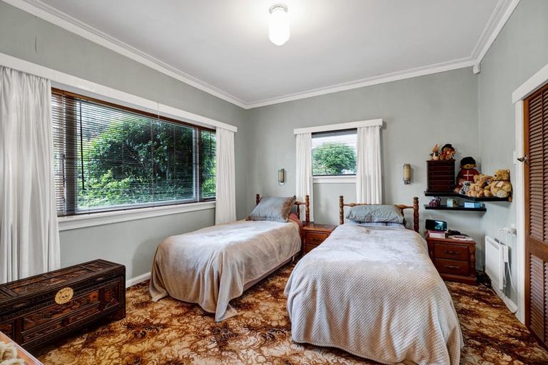 Photo of property in 33 Rogan Street, New Plymouth, 4310