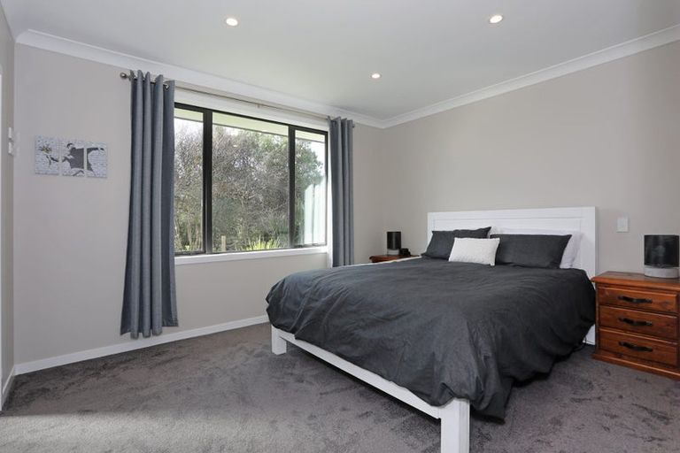 Photo of property in 6 George Street, Bulls, 4818