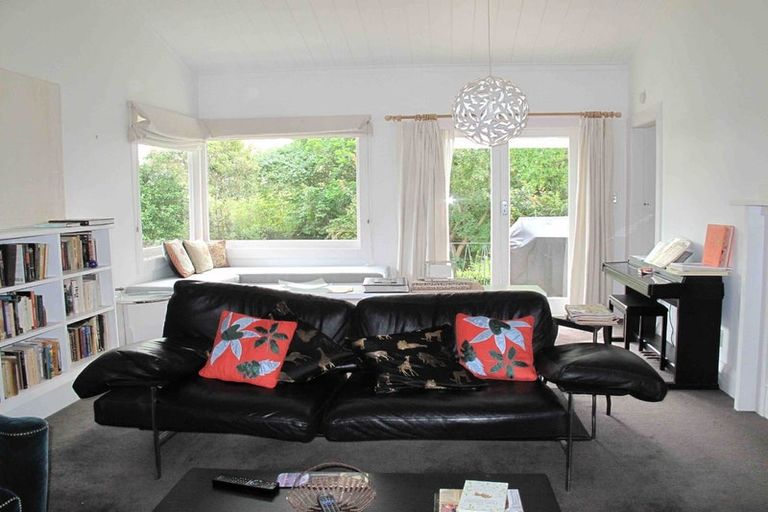 Photo of property in 79 Kopanga Road, Havelock North, 4130