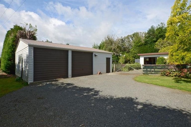 Photo of property in 241 Whatitiri Road, Maungatapere, Whangarei, 0179