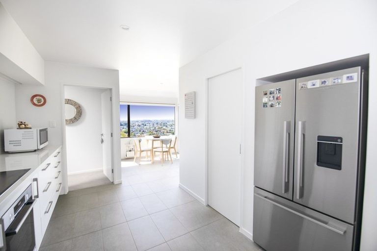 Photo of property in 9 Ridgeway Terrace, Taradale, Napier, 4112