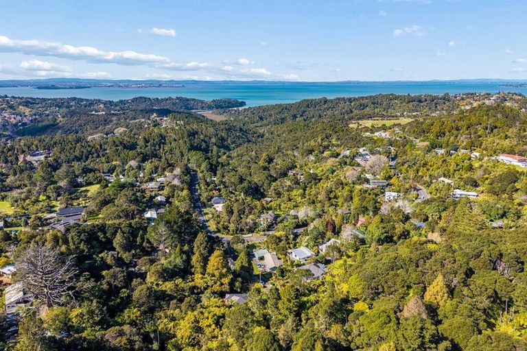 Photo of property in 373 Huia Road, Titirangi, Auckland, 0604