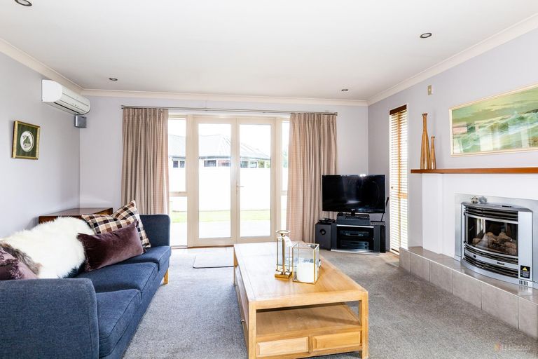 Photo of property in 9 Tancred Street, Geraldine, 7930