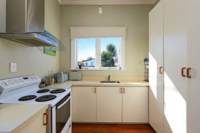 Photo of property in 604 Princes Street, Parkvale, Hastings, 4122