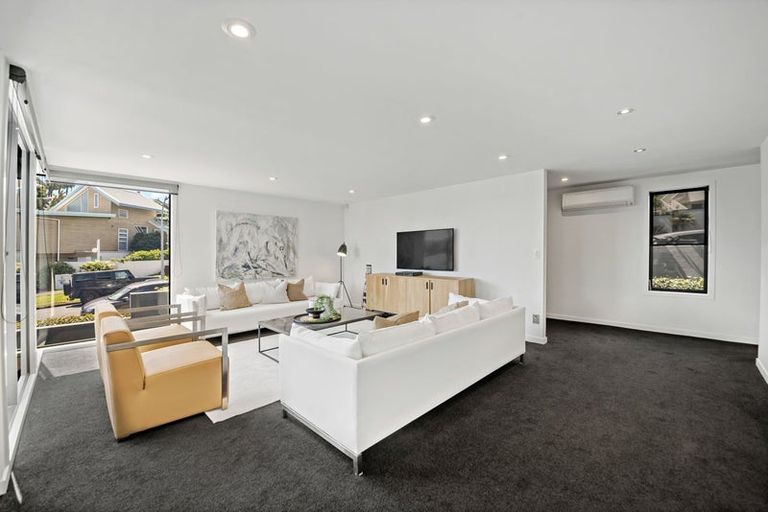 Photo of property in 1/58 The Parade, Bucklands Beach, Auckland, 2012