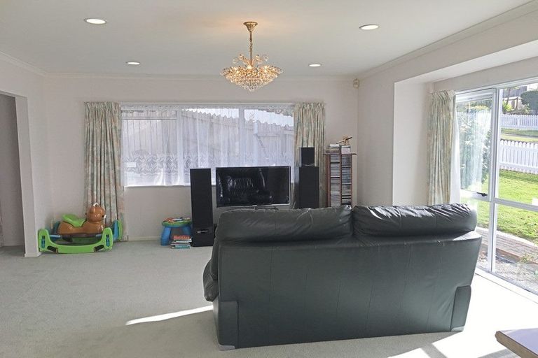 Photo of property in 3 Winton Court, Somerville, Auckland, 2014