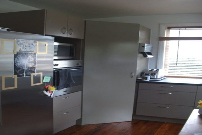 Photo of property in 14 Denvir Street, Strowan, Christchurch, 8052