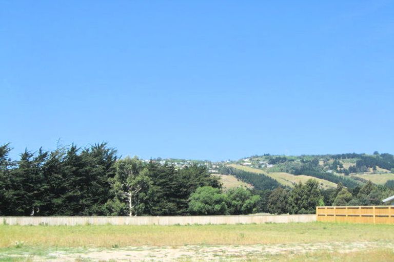 Photo of property in 47 Holbrook Way, Westmorland, Christchurch, 8025