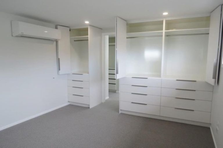 Photo of property in 3 Sackville Street, Fitzroy, New Plymouth, 4312