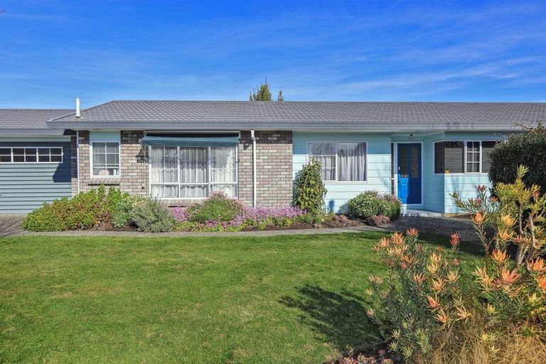 Photo of property in 1229 Louie Street, Parkvale, Hastings, 4122