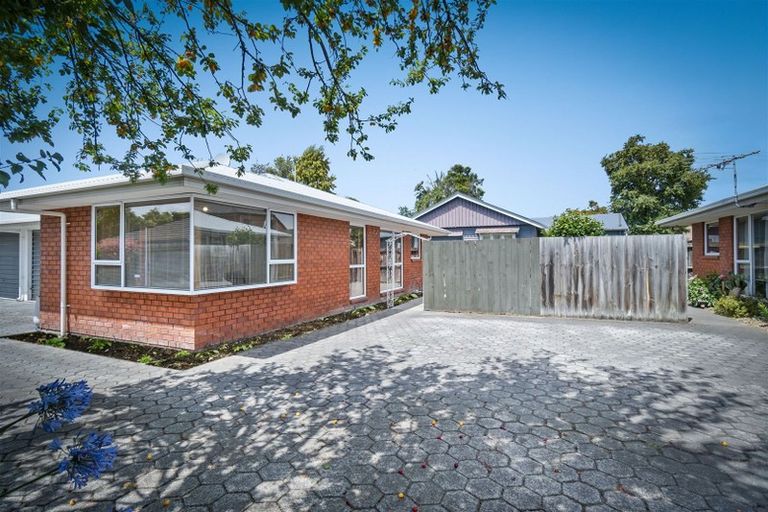 Photo of property in 2/97 Mandeville Street, Riccarton, Christchurch, 8011