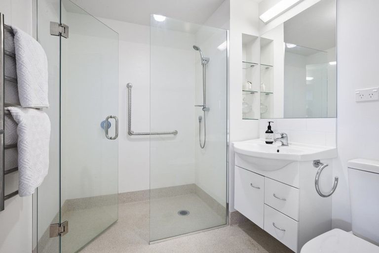 Photo of property in 4/104 Edinburgh Street, Pukekohe, 2120