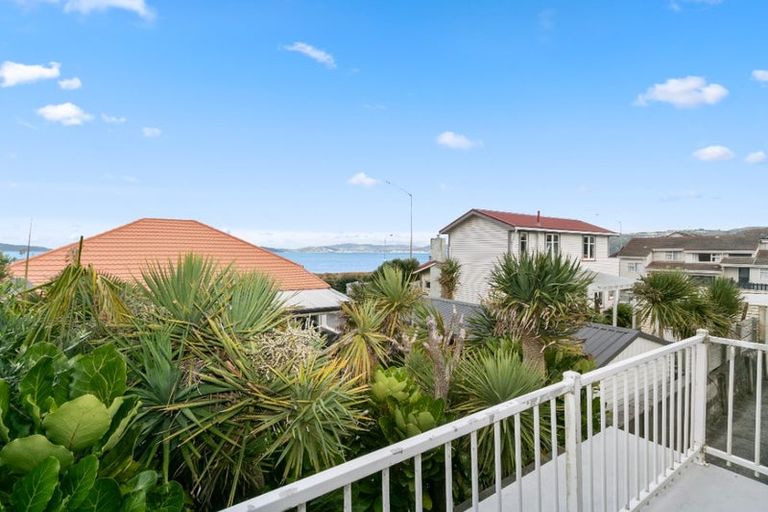 Photo of property in 2a Oriental Street, Petone, Lower Hutt, 5012