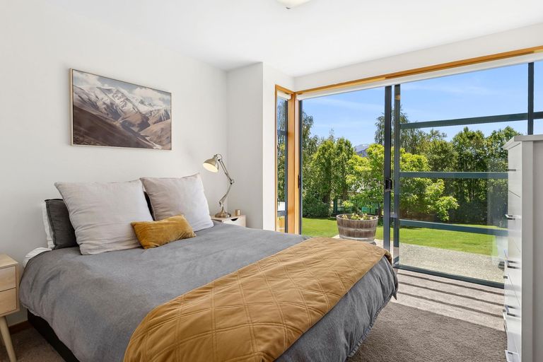 Photo of property in 691 Aubrey Road, Albert Town, Wanaka, 9305