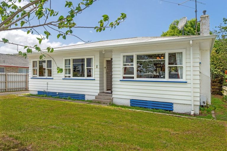 Photo of property in 6 Clarence Street, Te Hapara, Gisborne, 4010