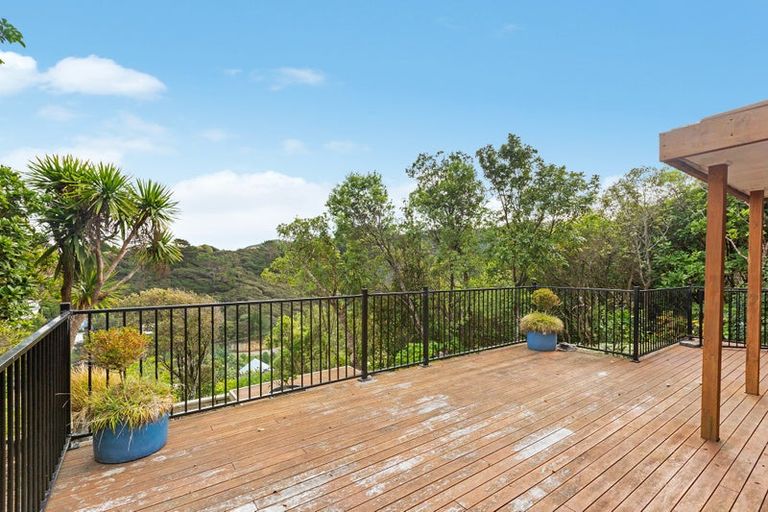 Photo of property in 82 Cluny Road, Plimmerton, Porirua, 5026