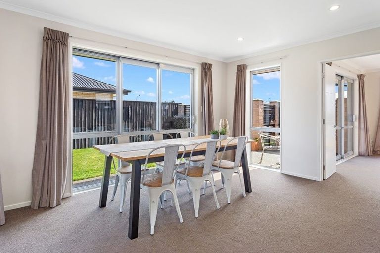 Photo of property in 31 Beech Drive, Rangiora, 7400