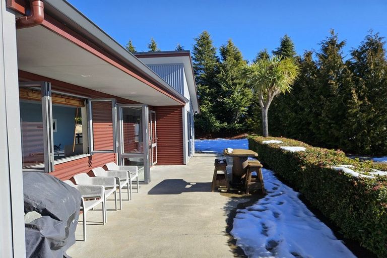 Photo of property in 12 O'neill Place, Lake Tekapo, 7999