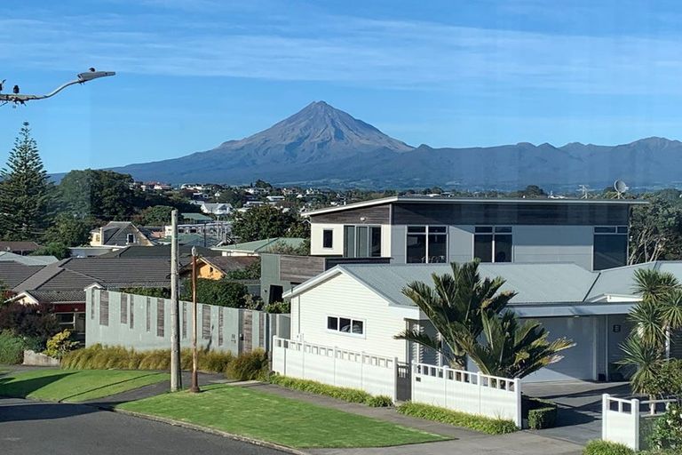Photo of property in 3 Sackville Street, Fitzroy, New Plymouth, 4312